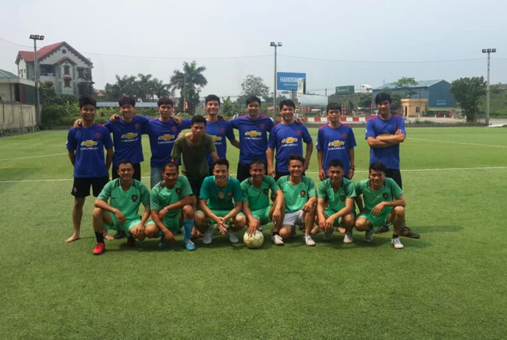 GIẢI BÓNG ĐÁ GIAO HỮU giữa Kính Bùi Phát & Kính Hồng Phúc