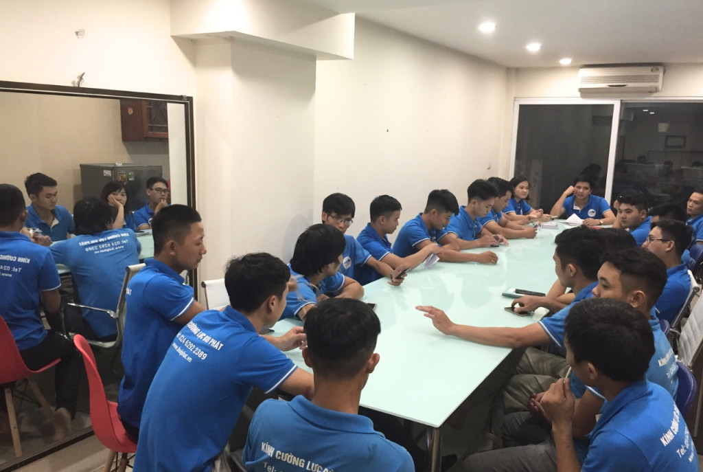 HỌP ĐỊNH KỲ đội ngũ Kỹ thuật Bùi Phát và định hướng chiến lược