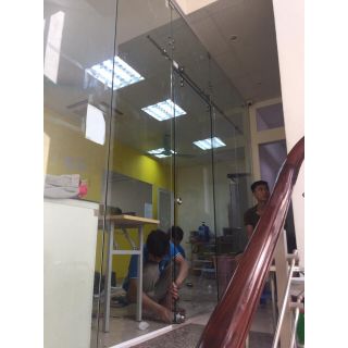 Lắp đặt Cửa kính lùa 11m2 ray treo Inox tại Lê Trọng Tấn, Hà Đông