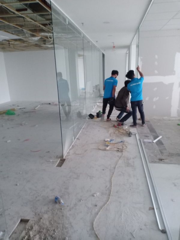 Thi công Vách kính cong văn phòng 80m2 Tòa Roman, Tố Hữu, Hà Đông